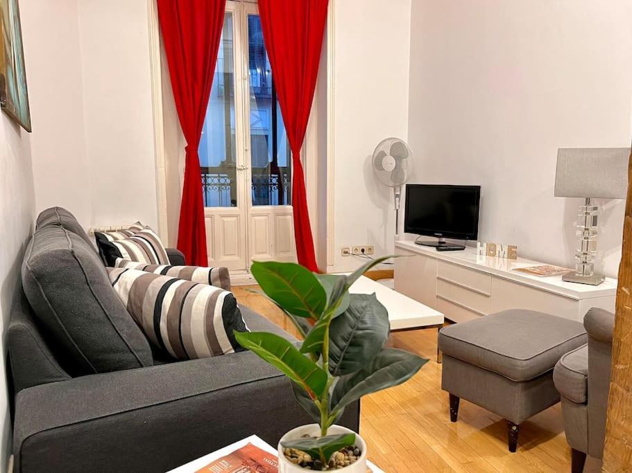 Alojamiento Entero Centro: Piso . Chueca Appartement Madrid Buitenkant foto