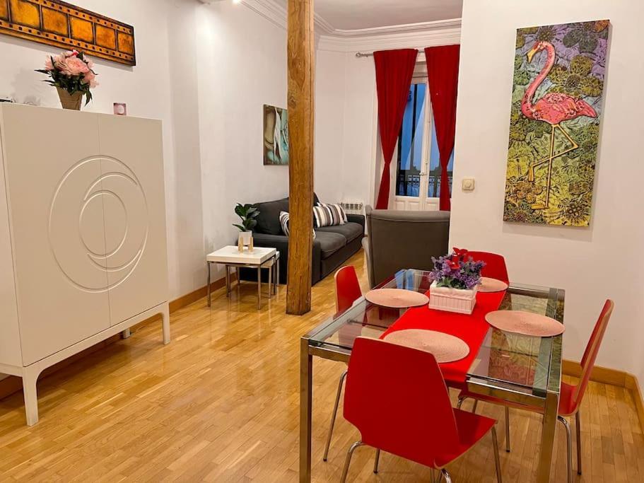 Alojamiento Entero Centro: Piso . Chueca Appartement Madrid Buitenkant foto